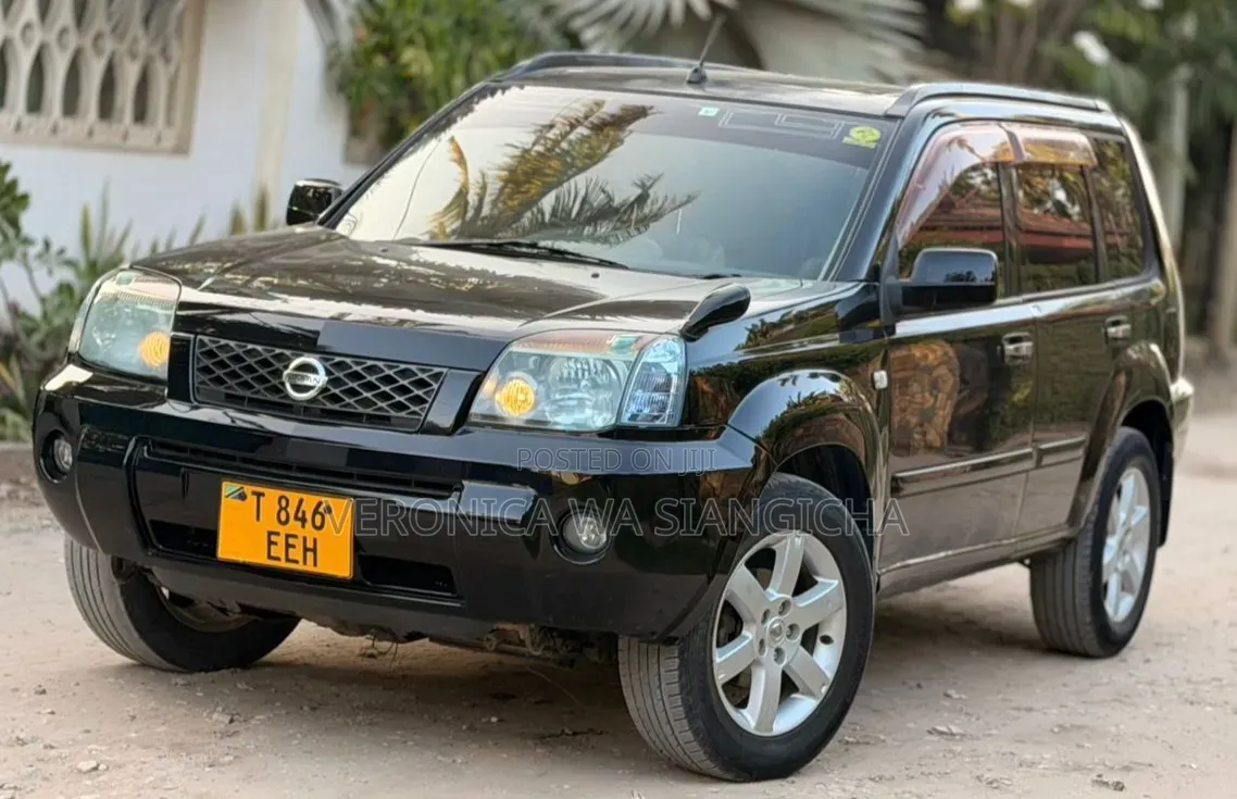 Nissan X-Trail 2005 Black