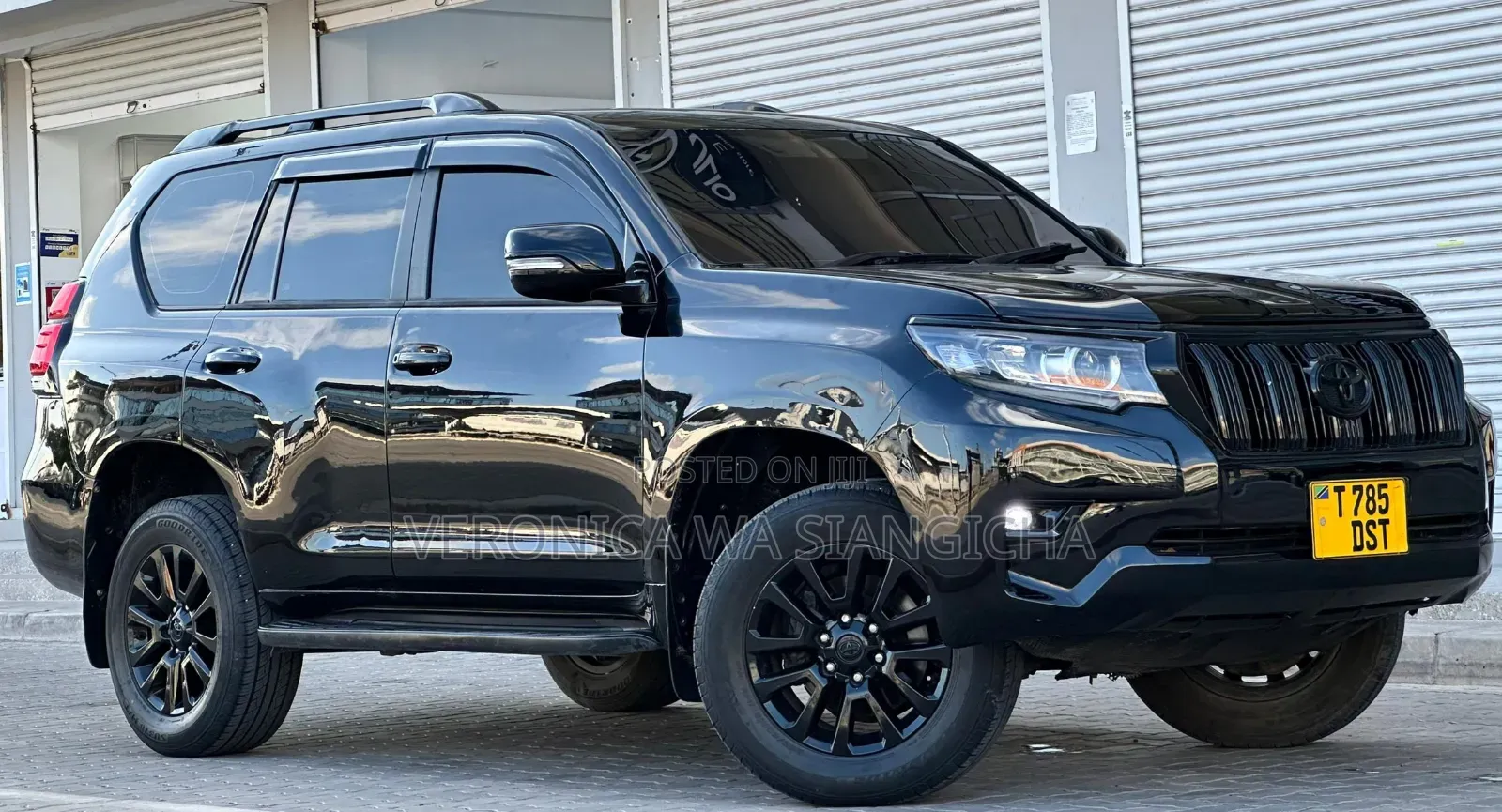 Toyota Land Cruiser Prado 2012 Black