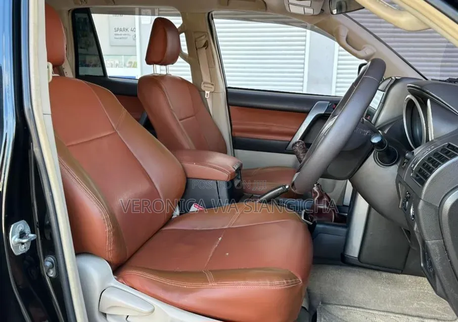 Toyota Land Cruiser Prado 2012 Black