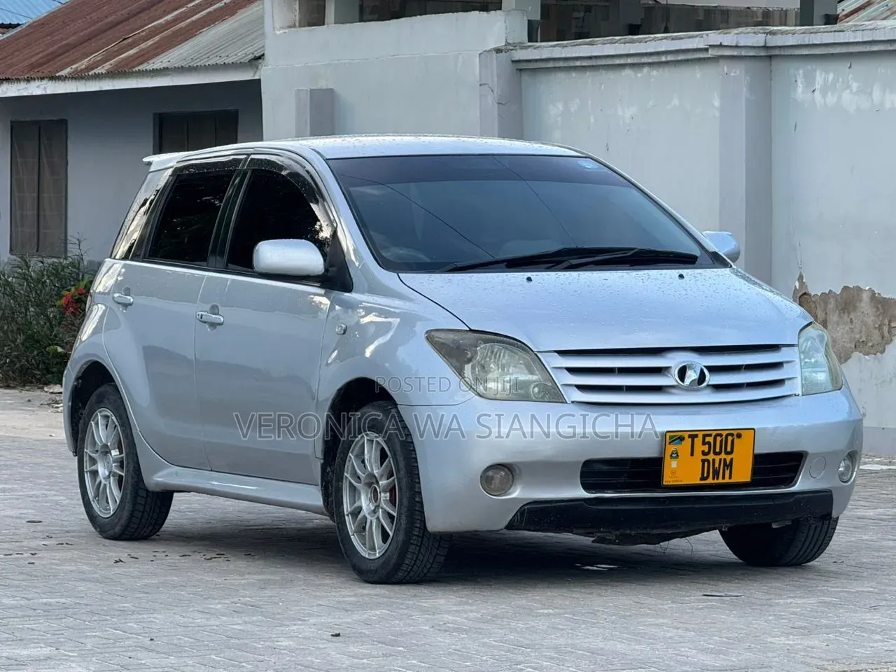 Toyota IST 2007 Silver
