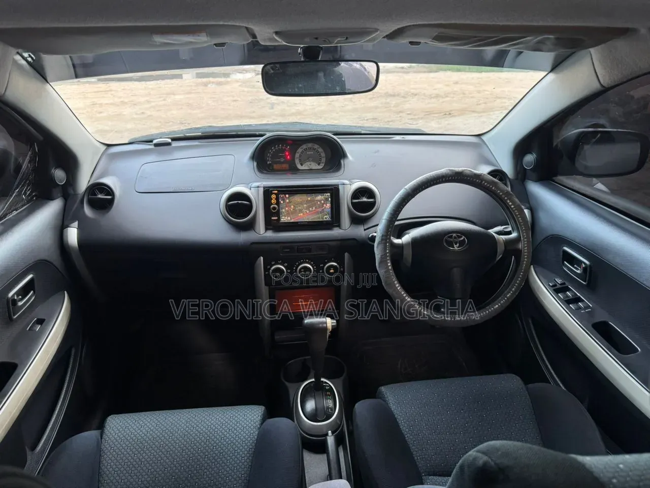 Toyota IST 2007 Silver