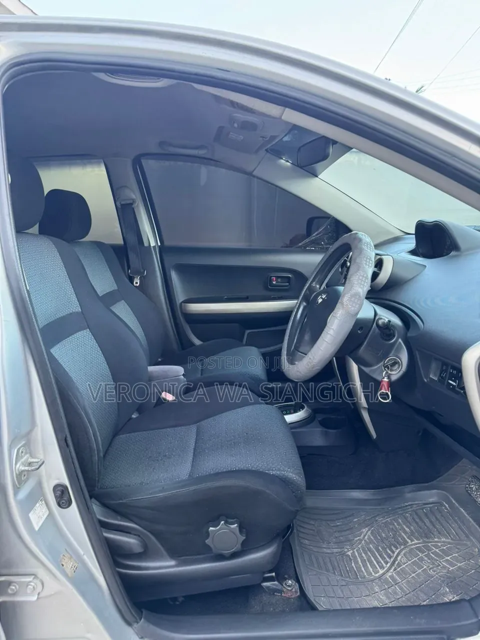 Toyota IST 2007 Silver