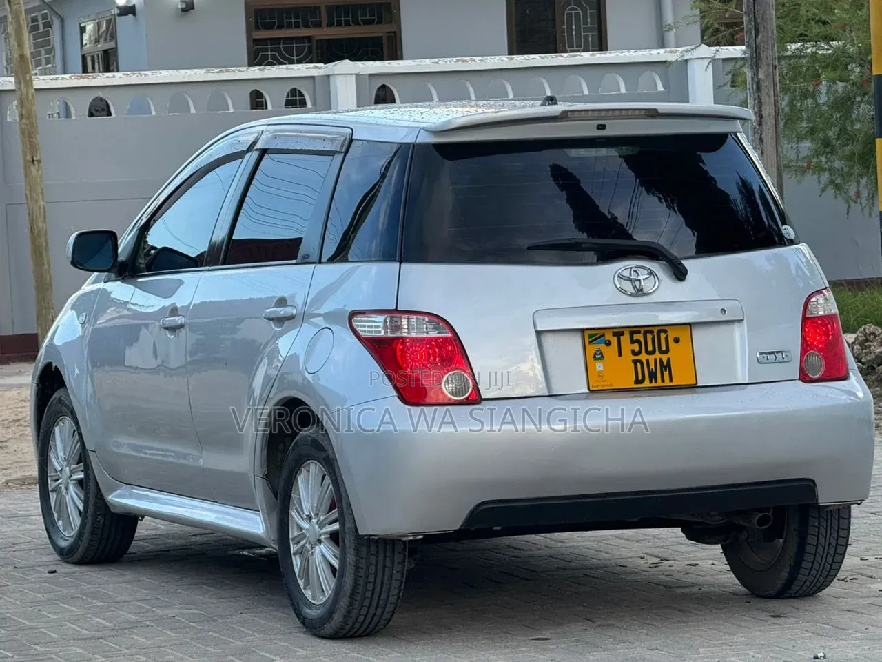 Toyota IST 2007 Silver