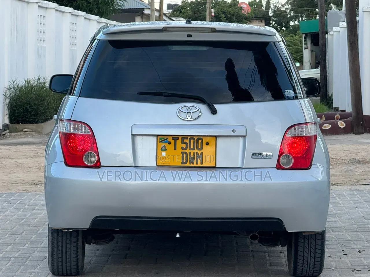 Toyota IST 2007 Silver