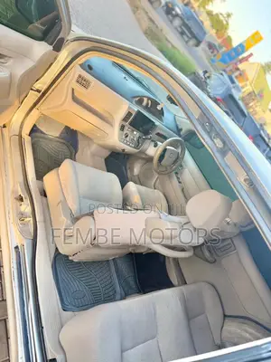Toyota Raum 2005 Silver