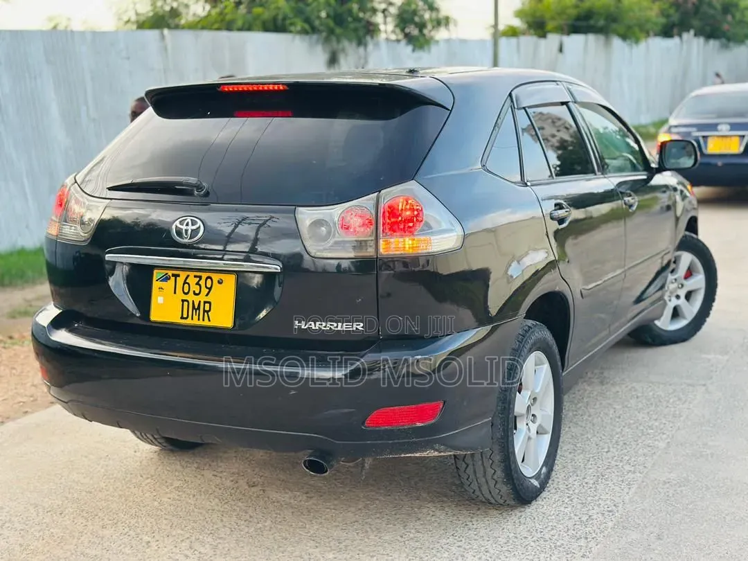 Toyota Harrier 2005 Black