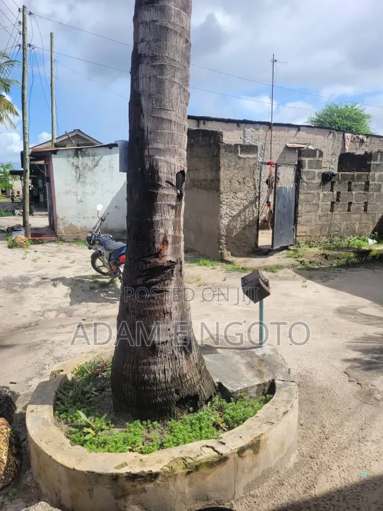 4bdrm Bungalow in Ilala for sale