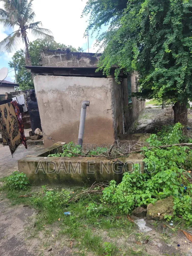 4bdrm Bungalow in Ilala for sale