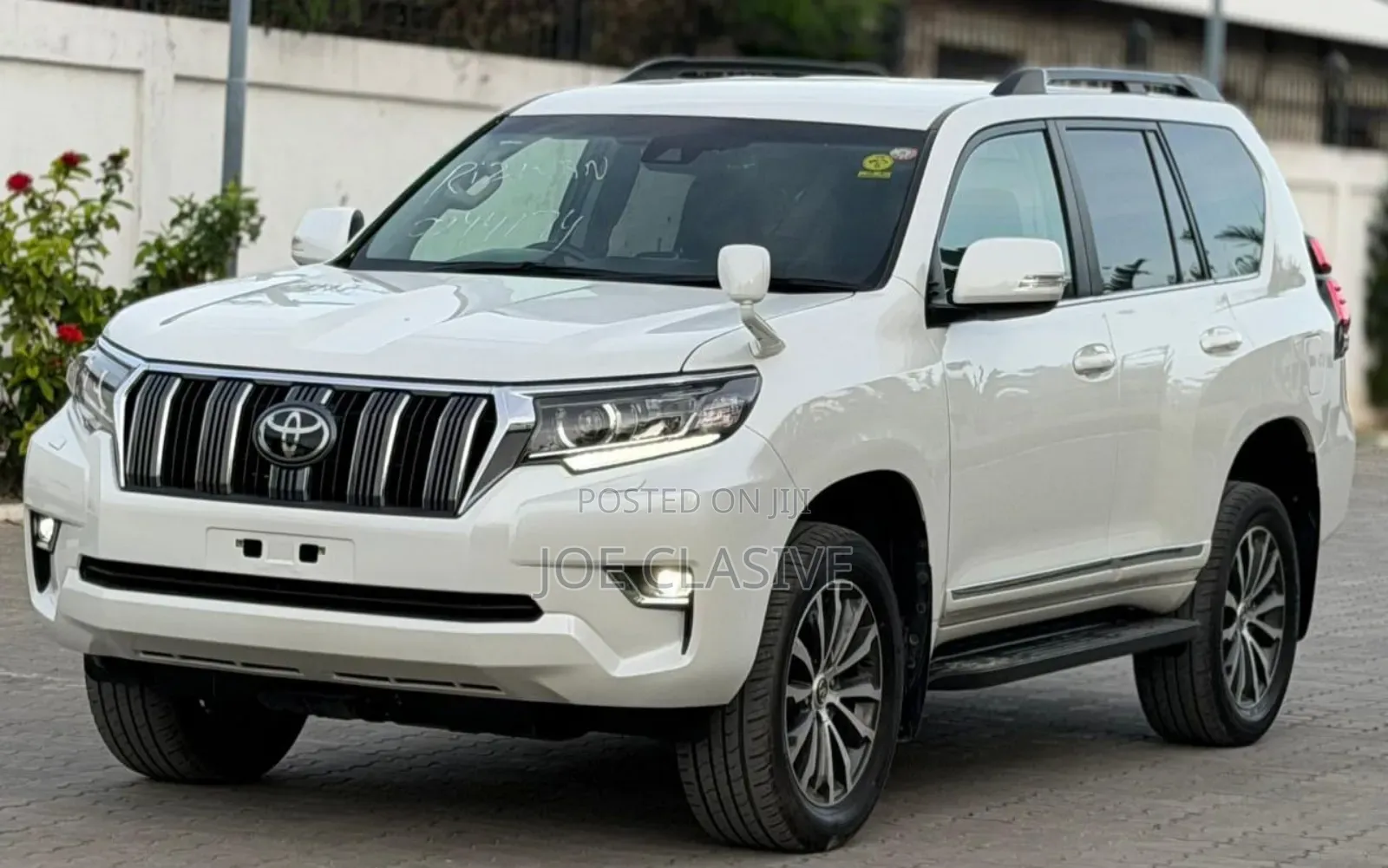Toyota Land Cruiser Prado 4.0 Petrol GX-R 2006 White