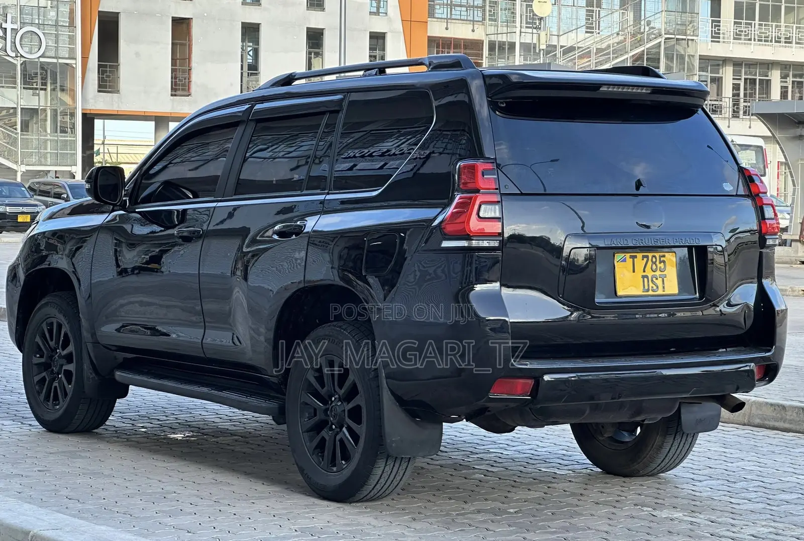 Toyota Land Cruiser Prado 2012 Black