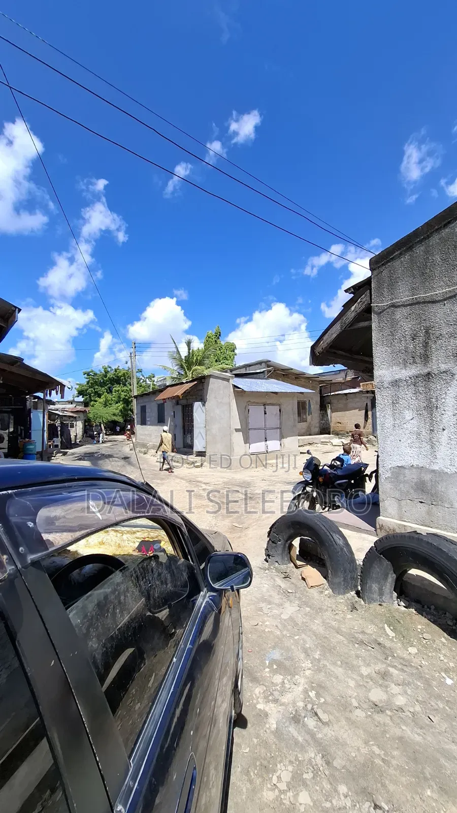 4bdrm Bungalow in Kinondoni Hananasif for sale