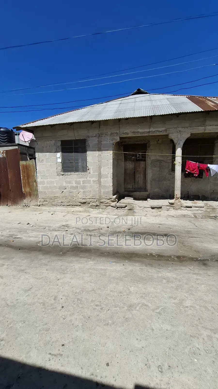 6bdrm Bungalow in Kinondoni Hananasif for sale