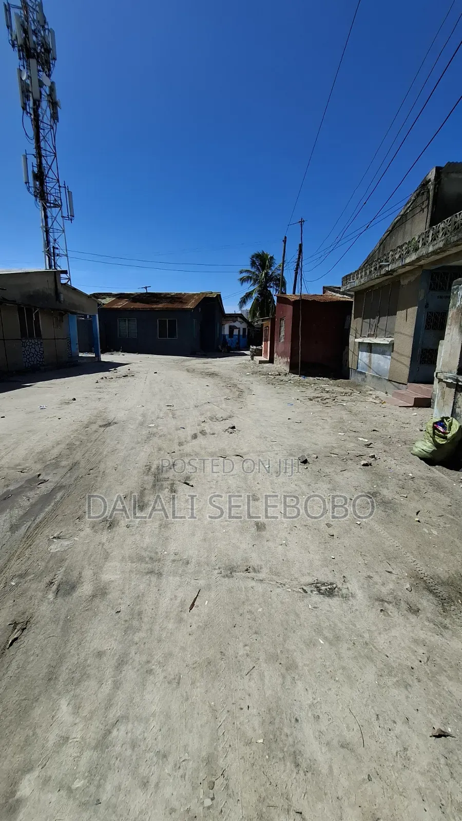 6bdrm Bungalow in Kinondoni Hananasif for sale