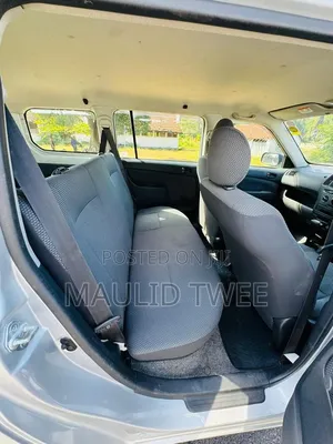 Toyota Succeed 2006 Silver