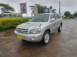 Toyota Kluger 2005 Silver