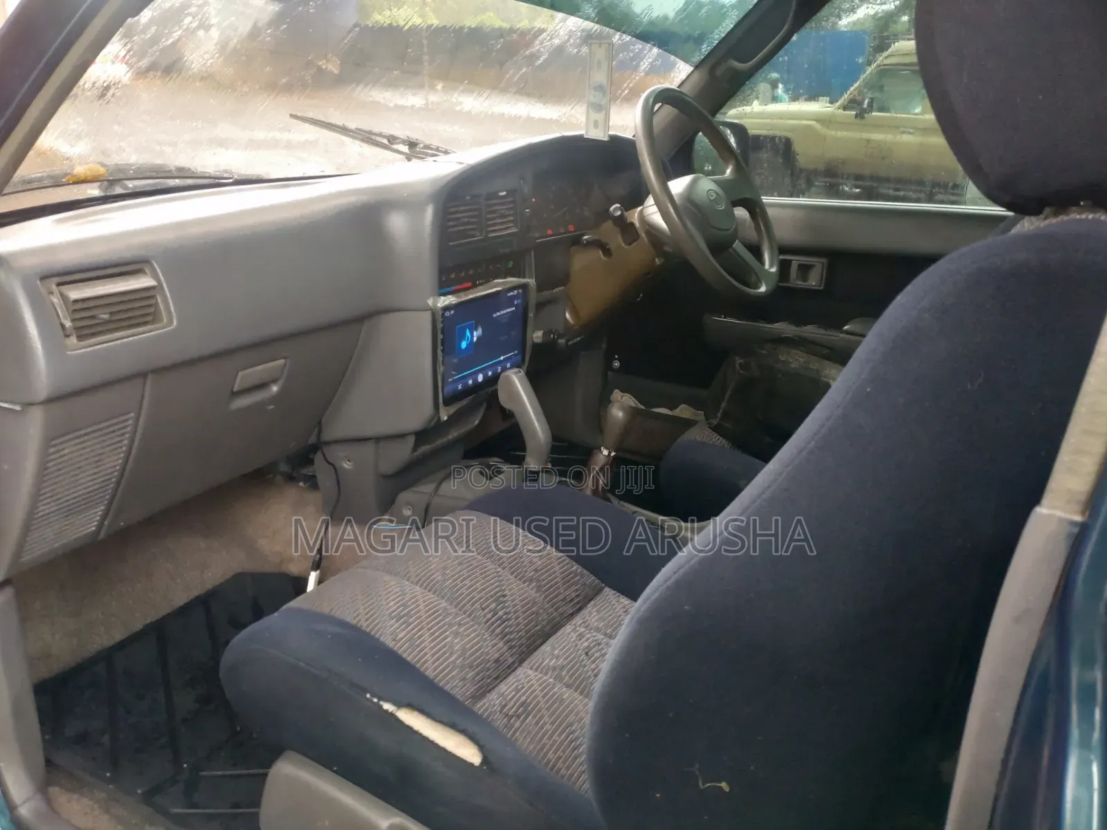 Toyota Hilux Surf 2000 Blue