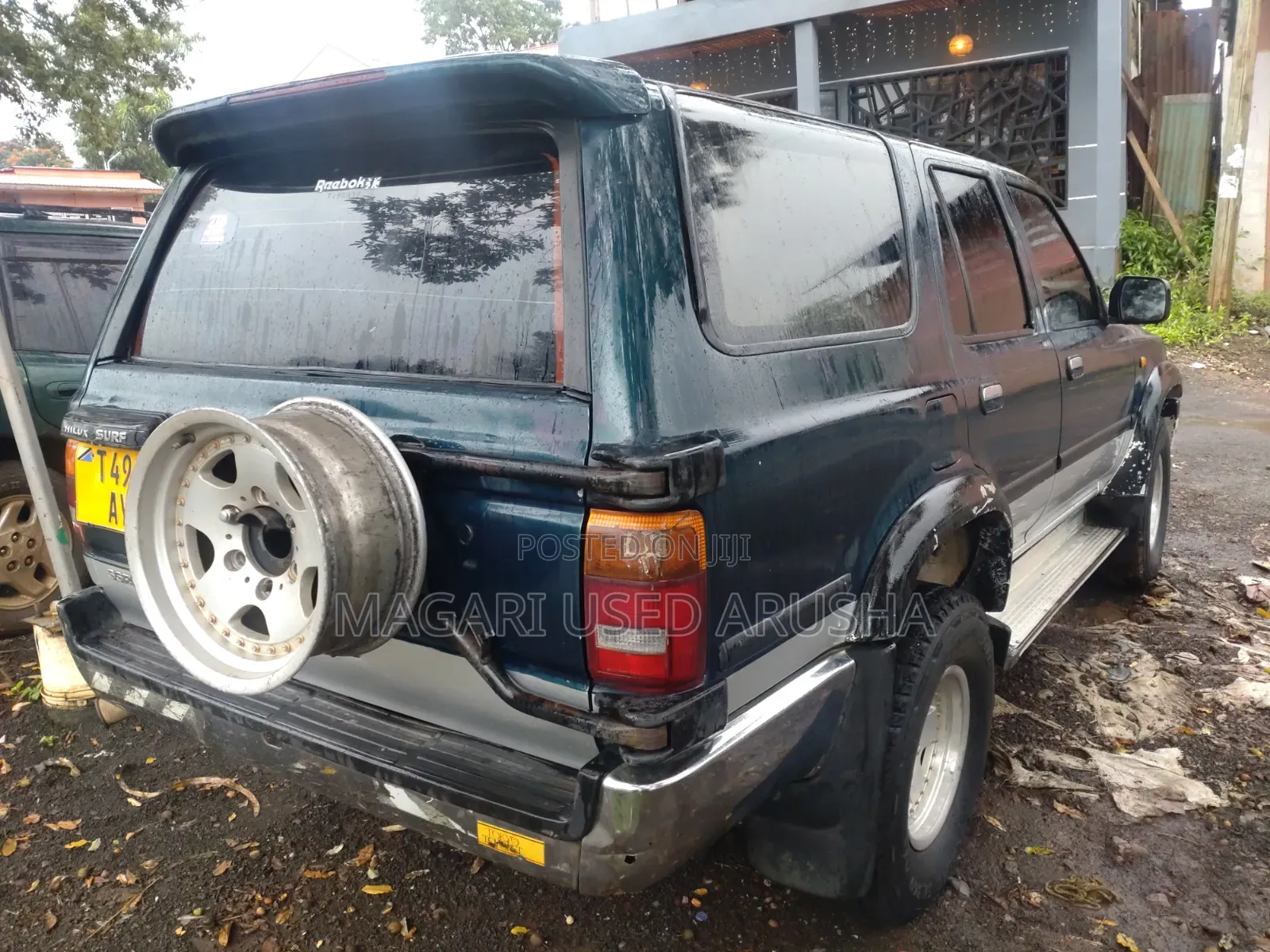 Toyota Hilux Surf 2000 Blue