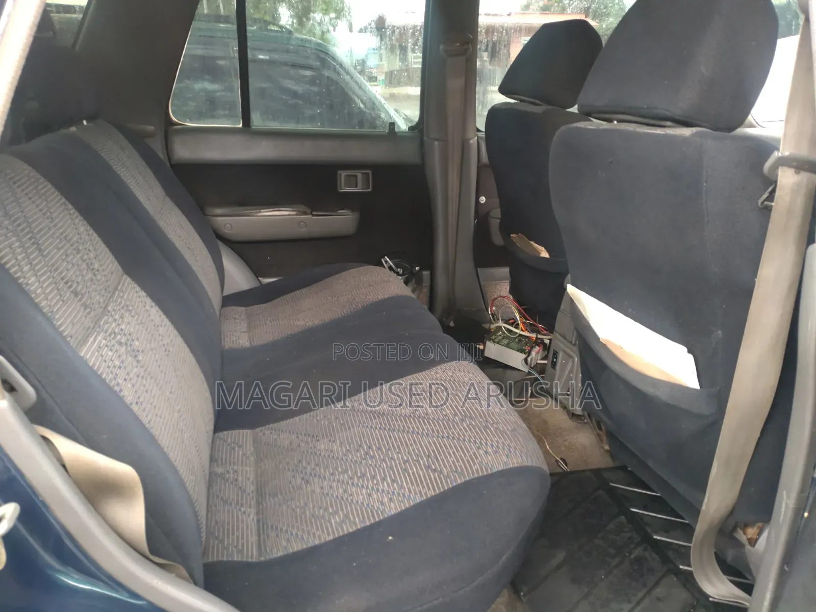 Toyota Hilux Surf 2000 Blue