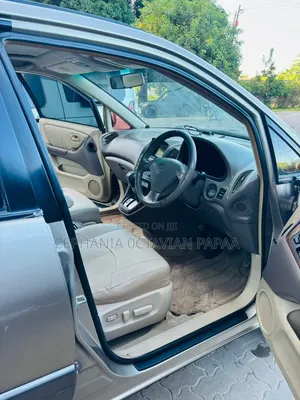 Toyota Harrier 2001 Silver