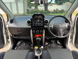 Toyota IST 2005 White
