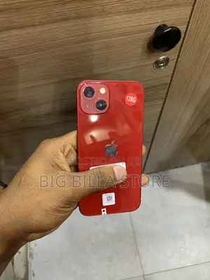 Apple iPhone 13 128 GB Red