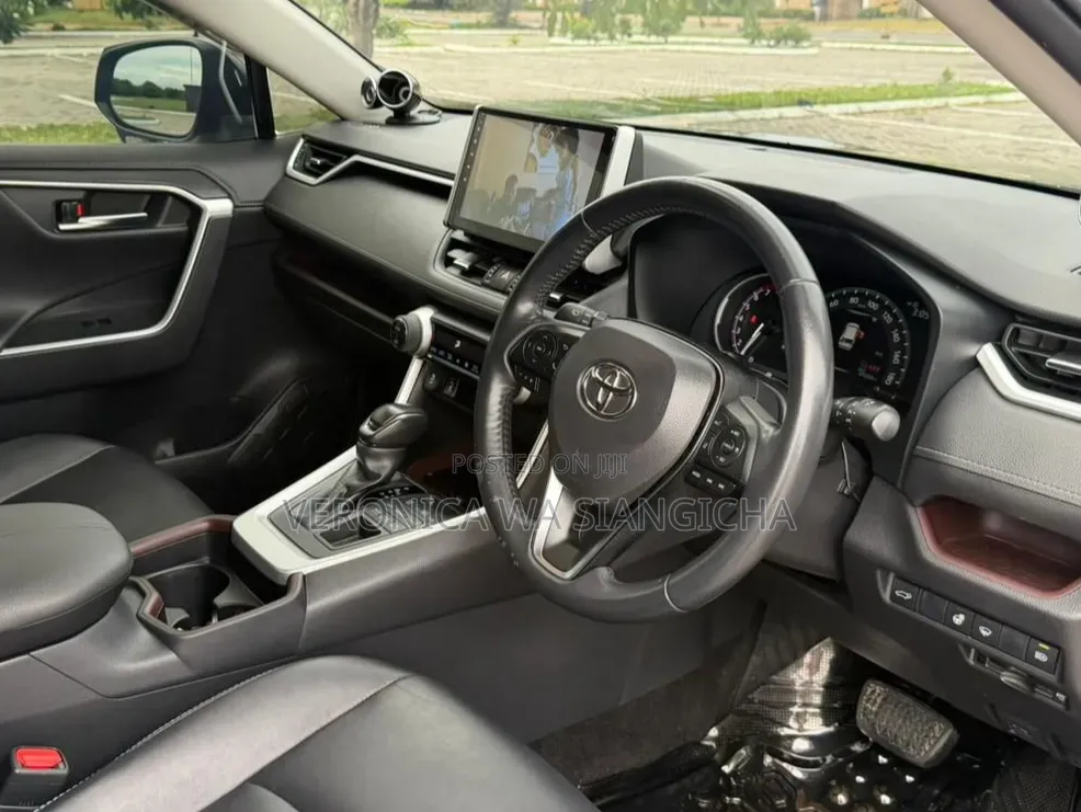 Toyota RAV4 2019 Gray