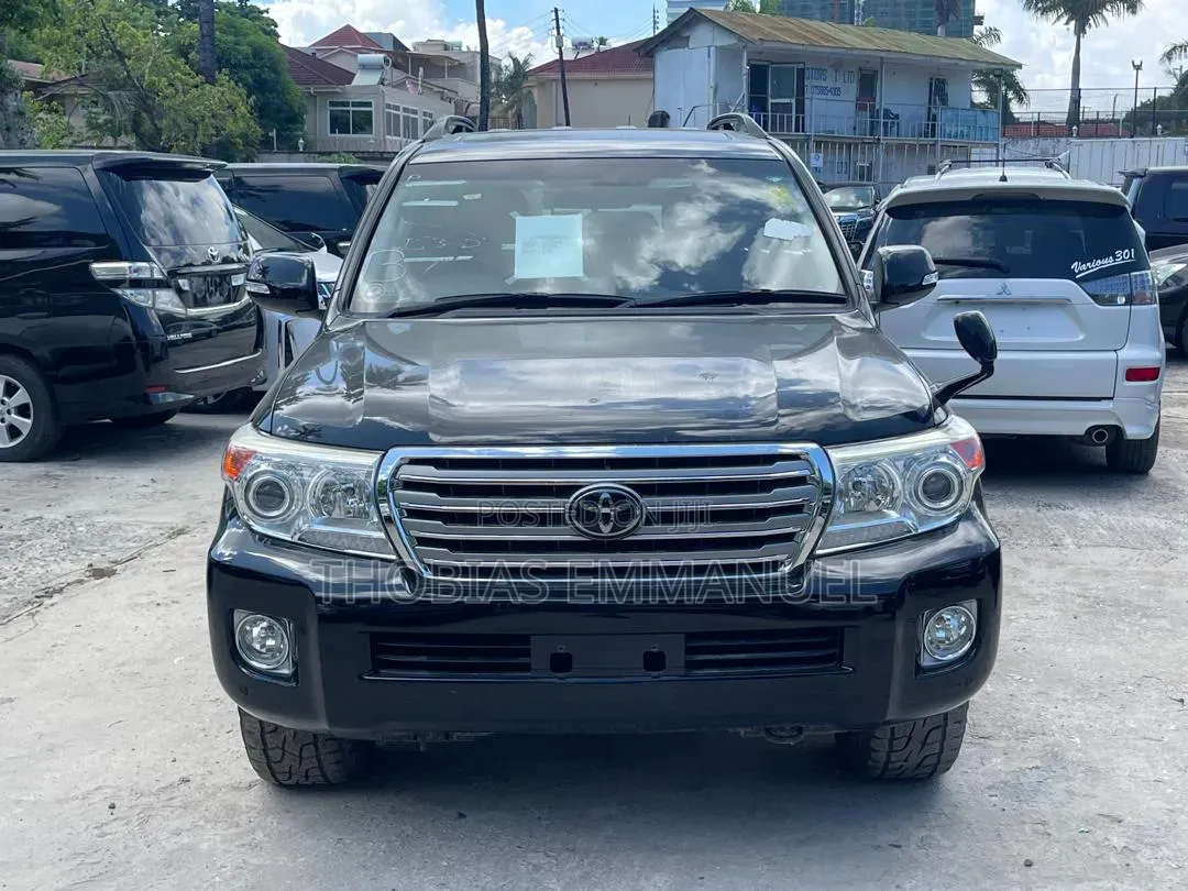 Toyota Land Cruiser 2014 Black