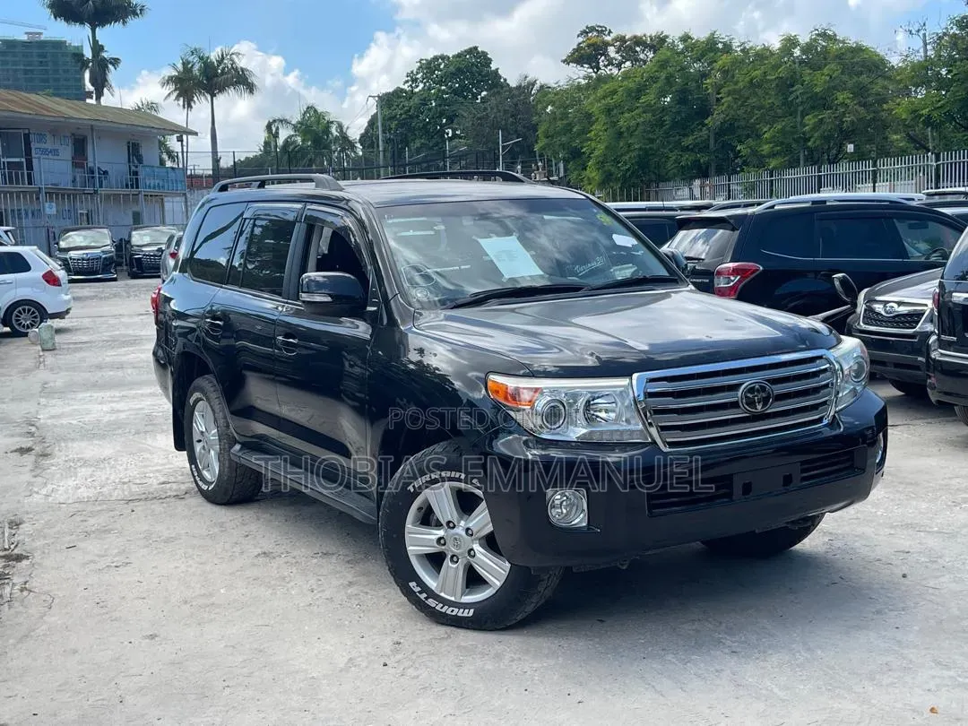 Toyota Land Cruiser 2014 Black