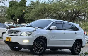 Toyota Harrier 2006 White