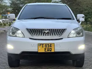 Toyota Harrier 2006 White