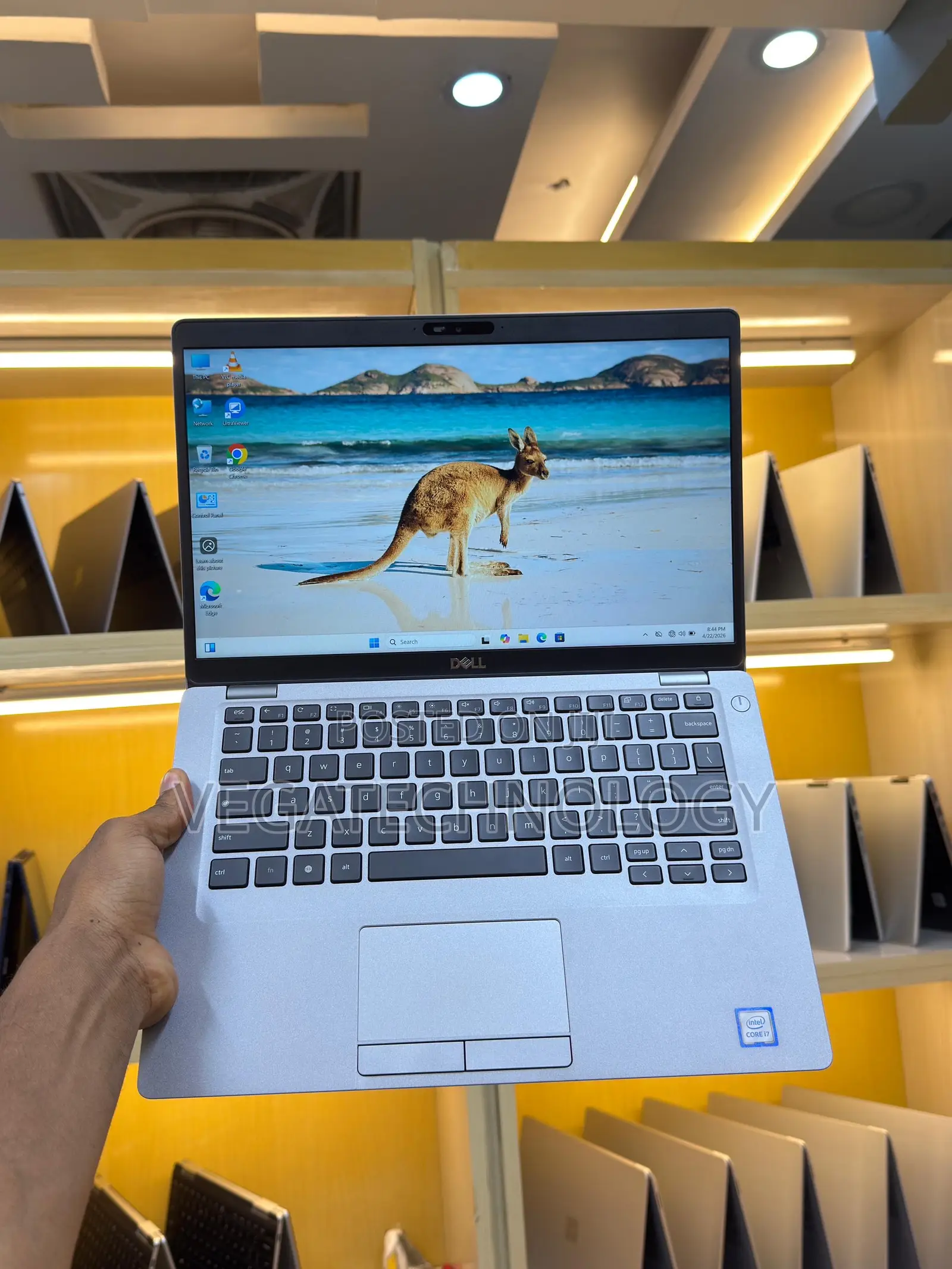 Laptop Dell Latitude 5400 8GB Intel Core i7 SSD 256GB