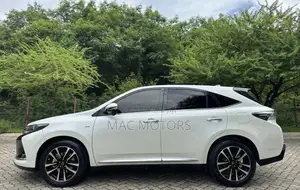 Toyota Harrier 2015 White