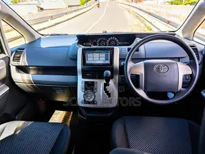 Toyota Noah 2008 Black