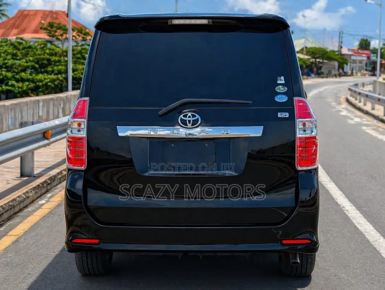 Toyota Noah 2008 Black