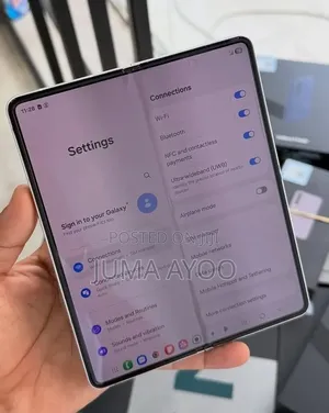 New Samsung Galaxy Z Fold 3 256 GB Silver