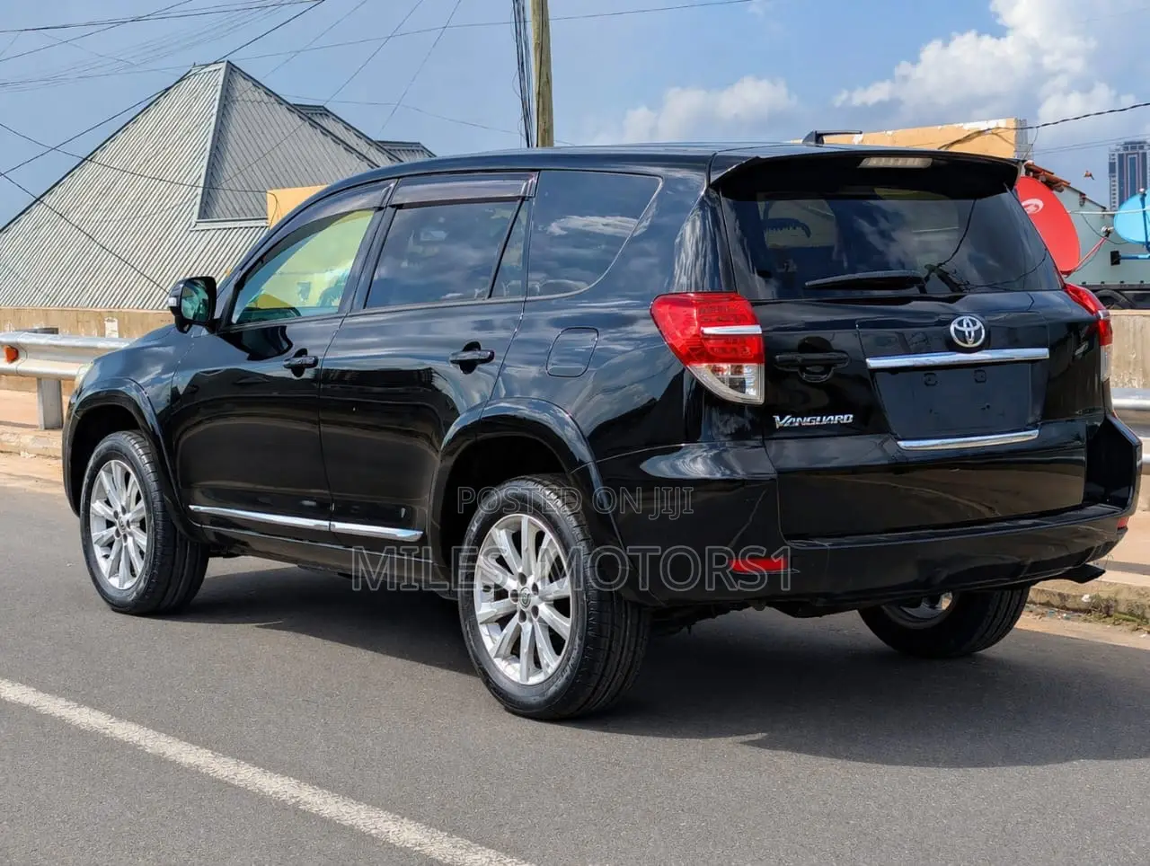 Toyota Vanguard 2010 Black