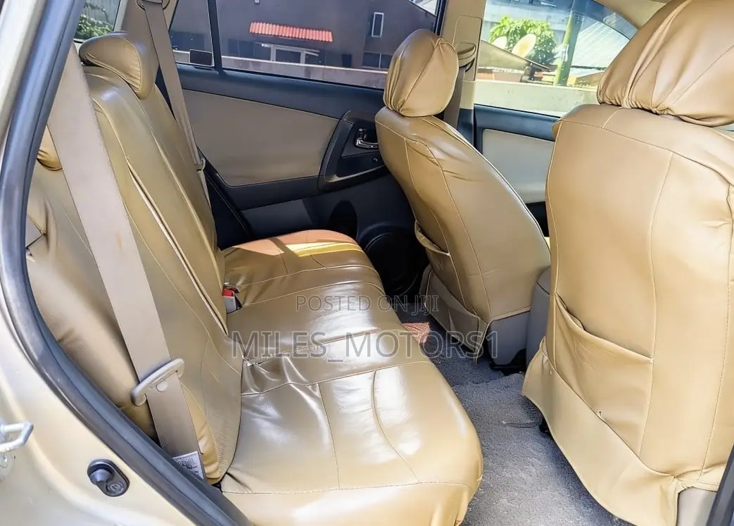 Toyota Vanguard 2008 Beige