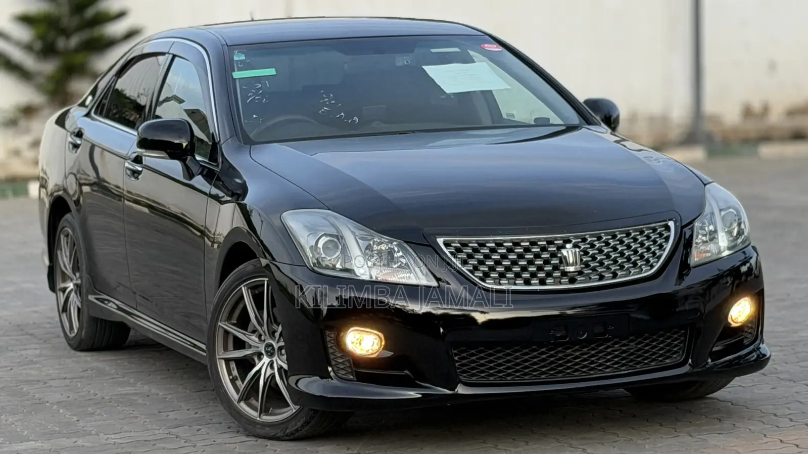 Toyota Crown 2009 Black