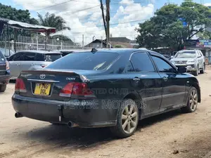 Toyota Crown 2006 Black
