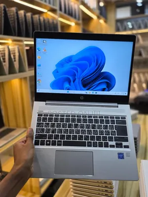 Laptop HP MT21 8GB Intel SSD 512GB