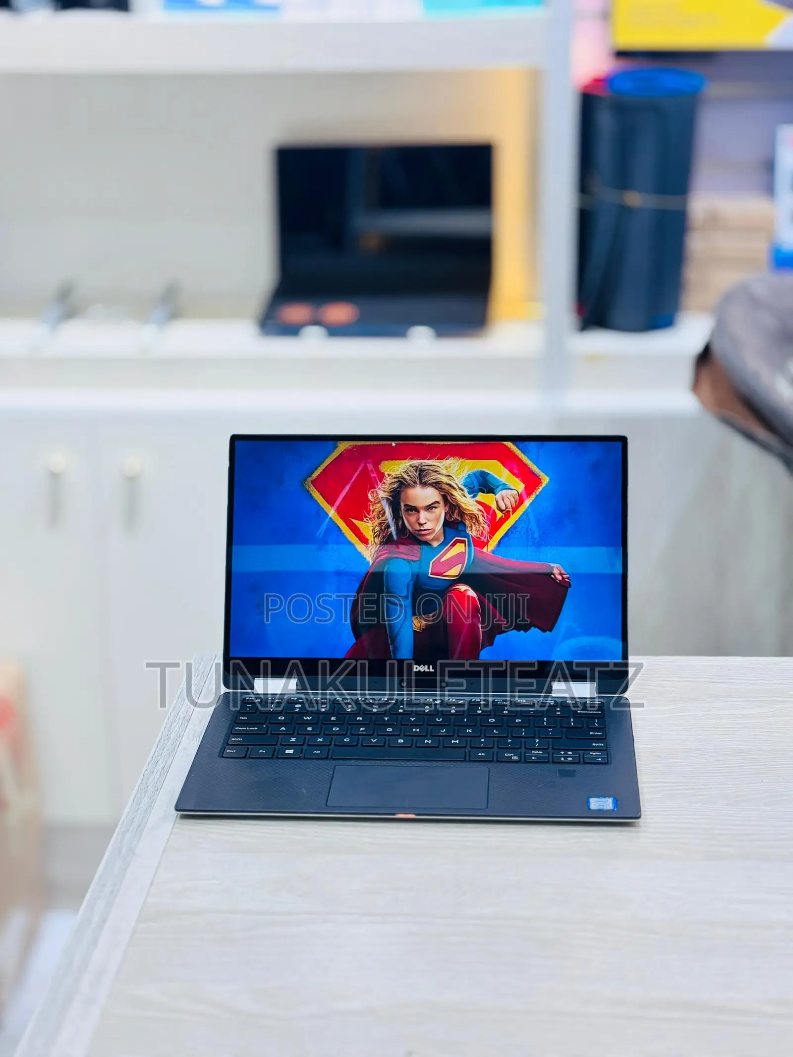 New Laptop Dell XPS 13 9365 16GB Intel Core i7 SSD 512GB