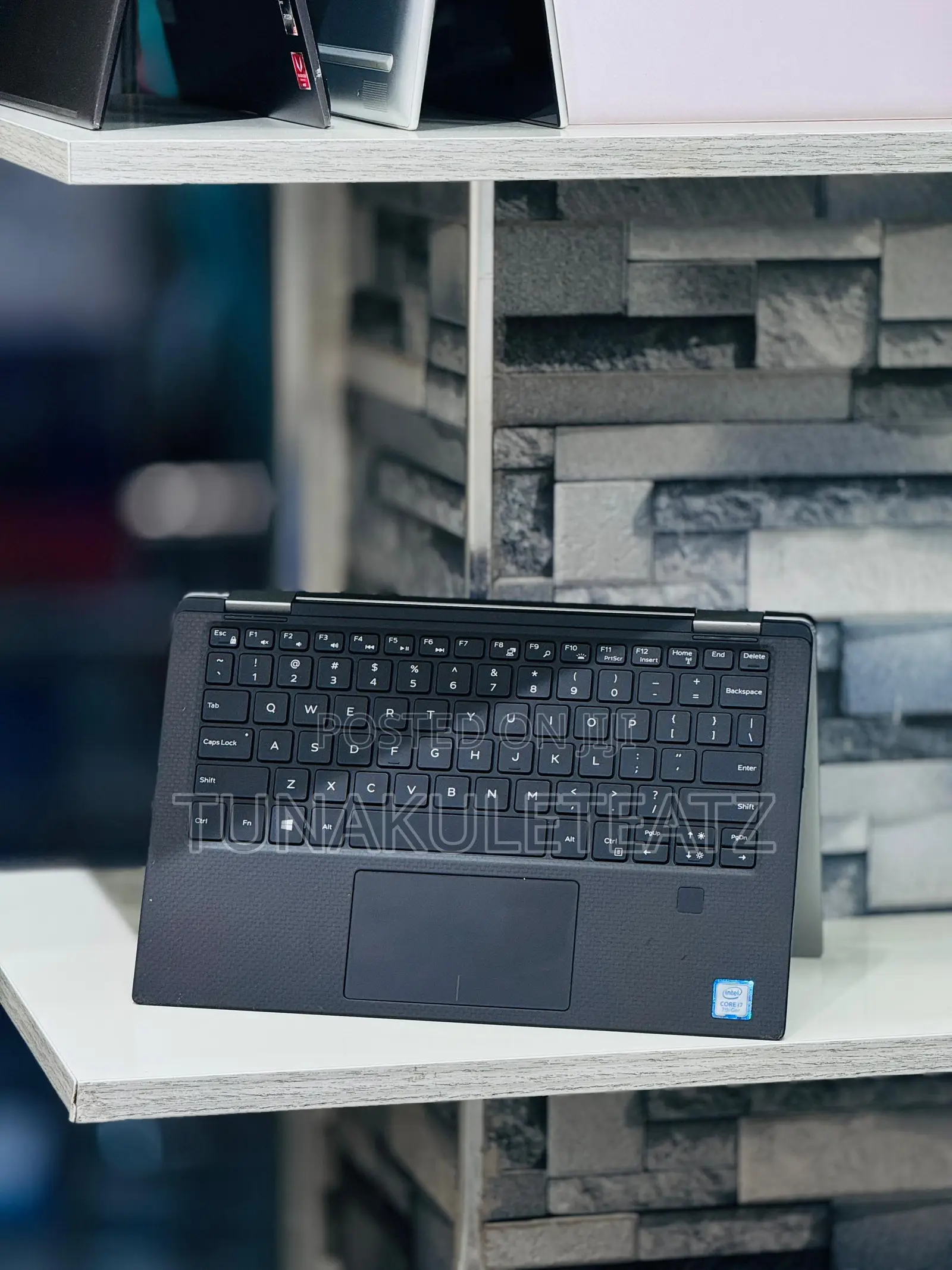 New Laptop Dell XPS 13 9365 16GB Intel Core i7 SSD 512GB