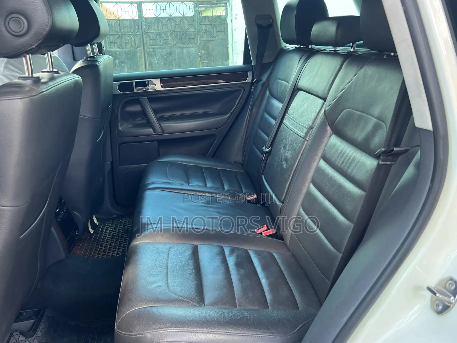Volkswagen Touareg 2010 Pearl