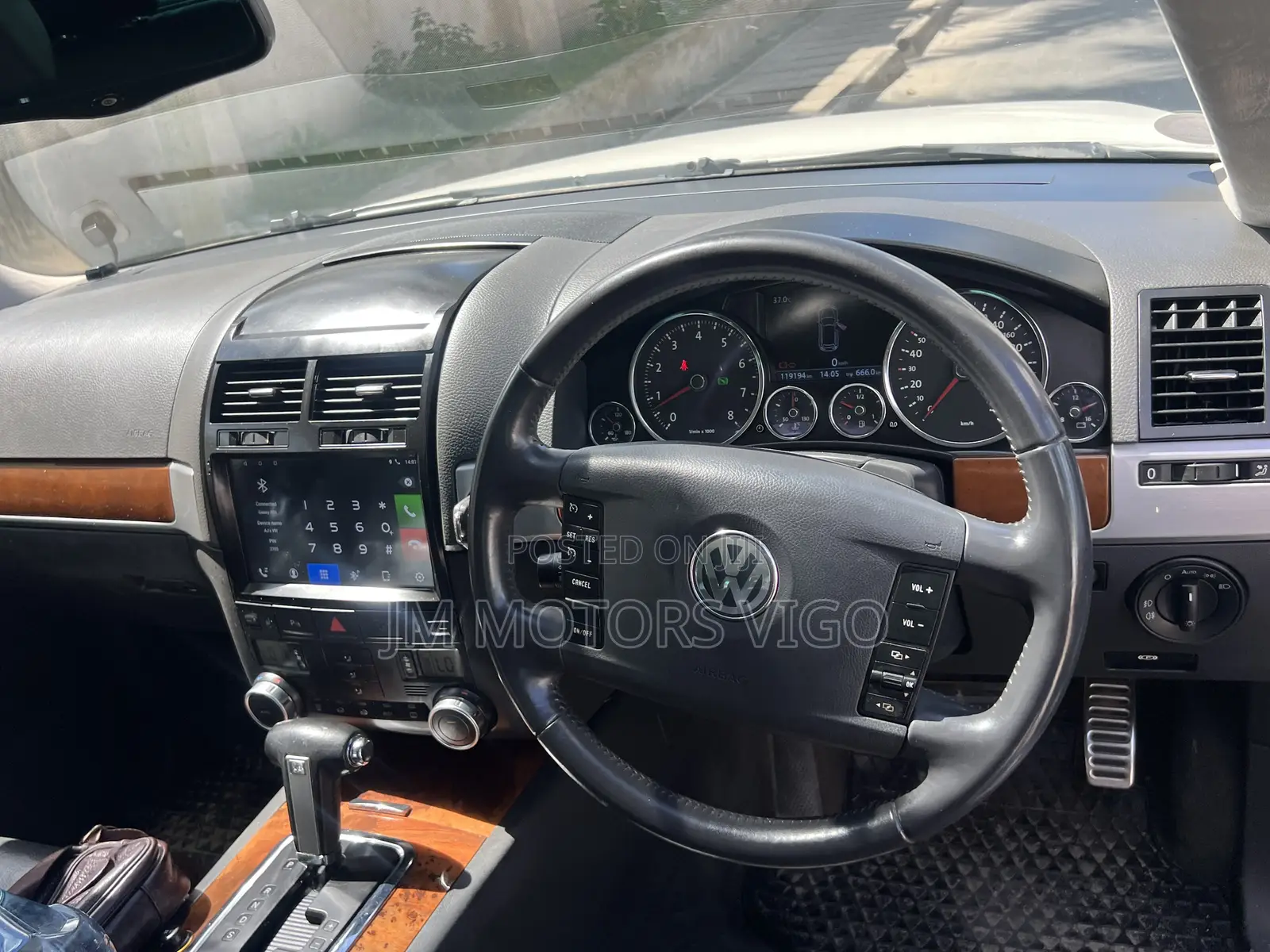 Volkswagen Touareg 2010 Pearl
