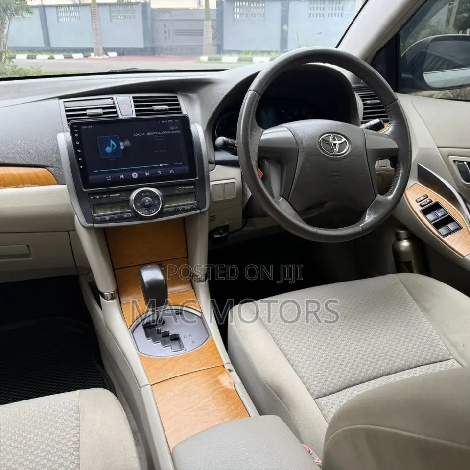 Toyota Premio 2008 Silver