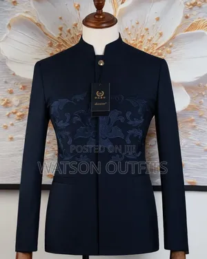Men's New and Original Suits Daro Smartly and Nicely Branded