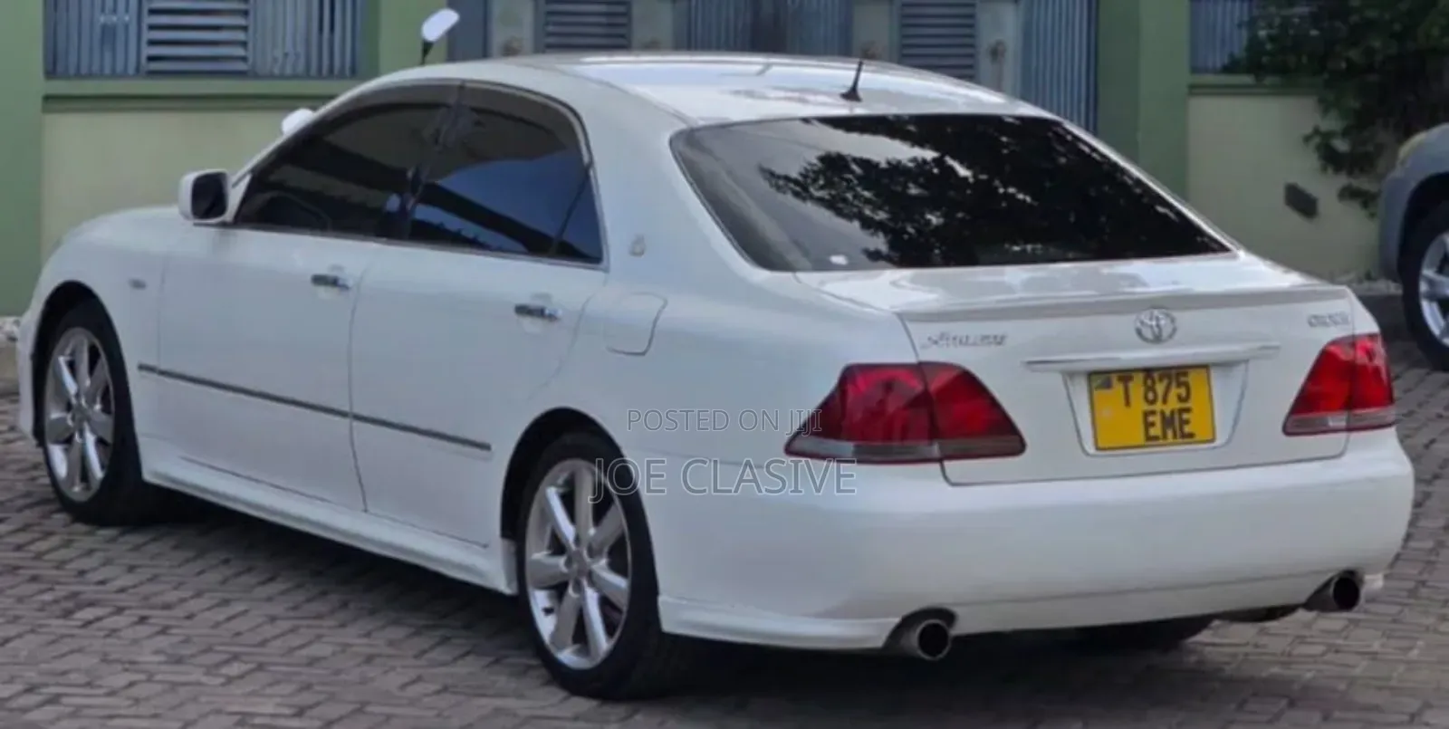 Toyota Crown 2006 White
