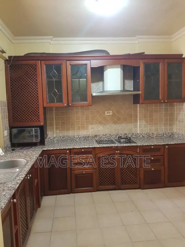 Furnished 3bdrm Apartment in Upanga West for rent