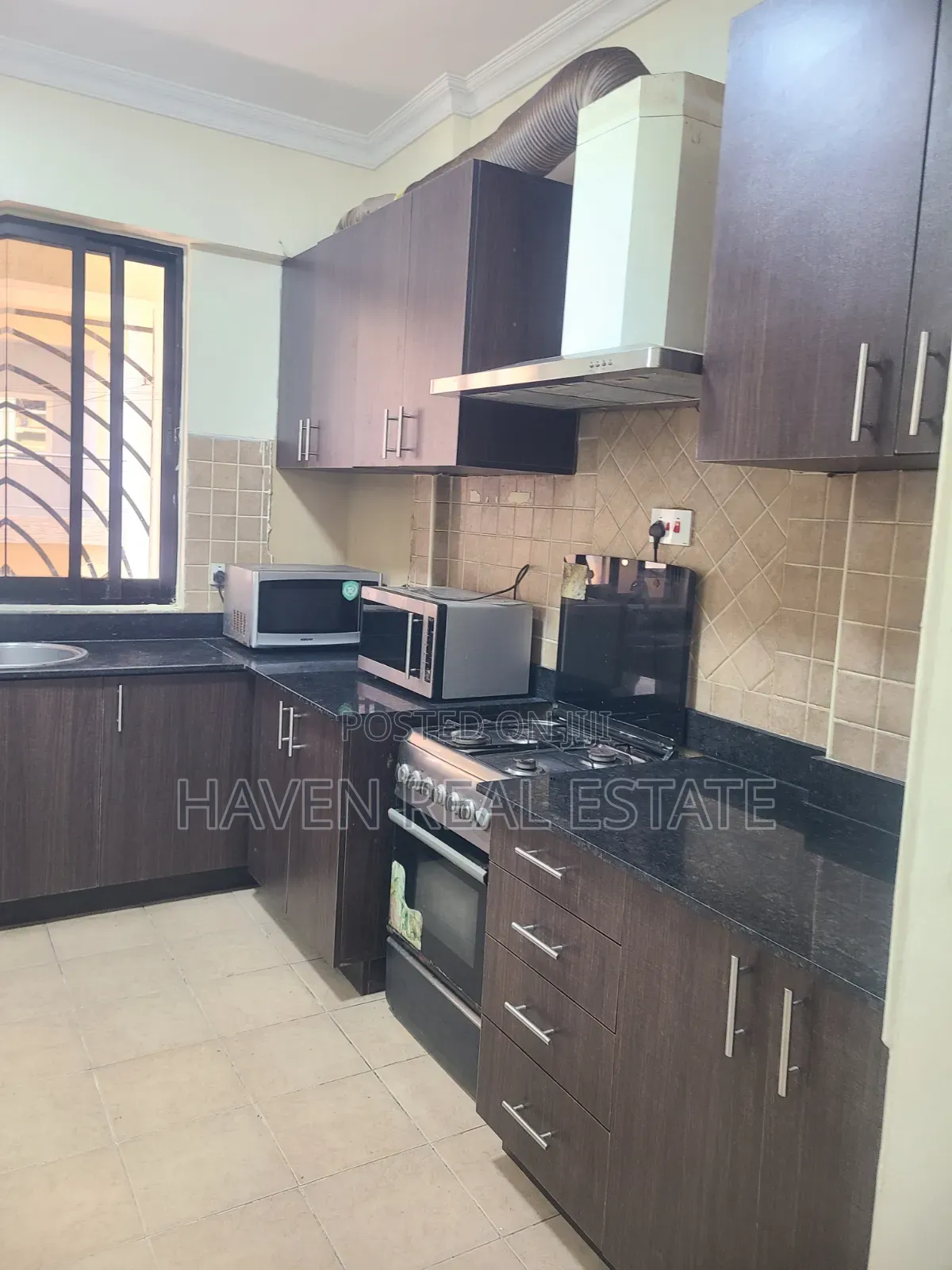 Furnished 3bdrm Apartment in Upanga East for rent