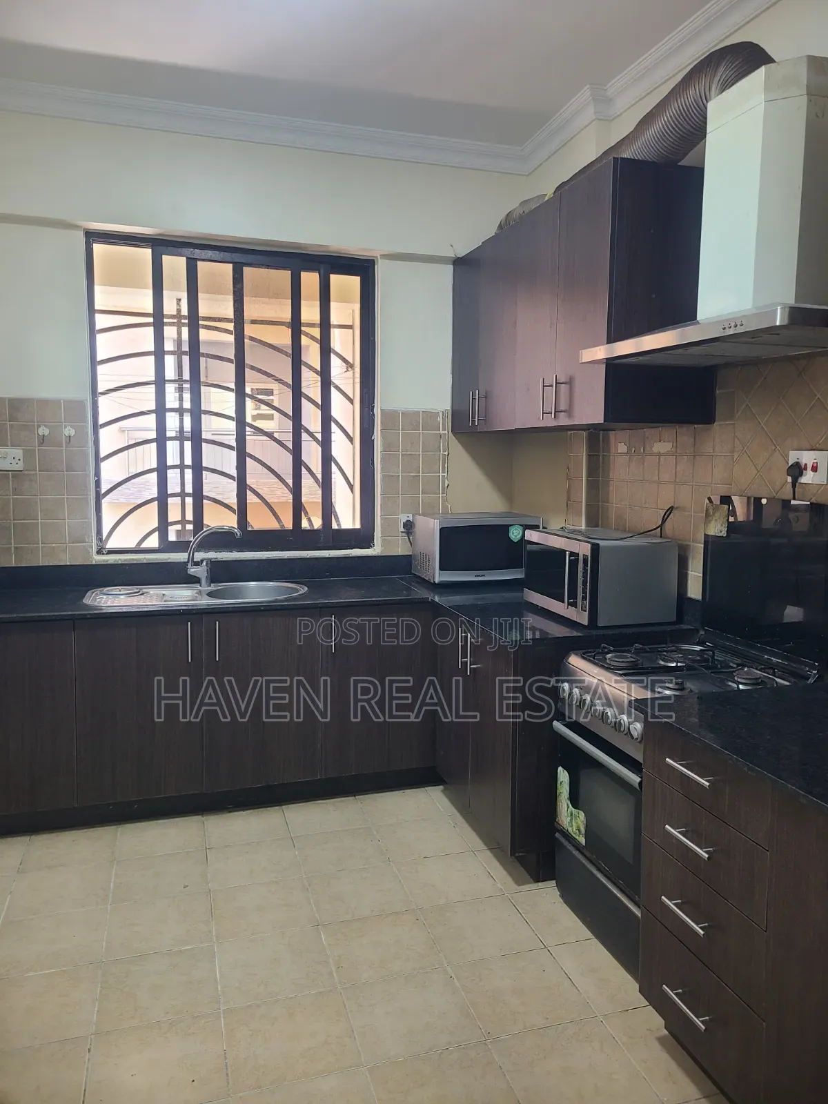 Furnished 3bdrm Apartment in Upanga East for rent